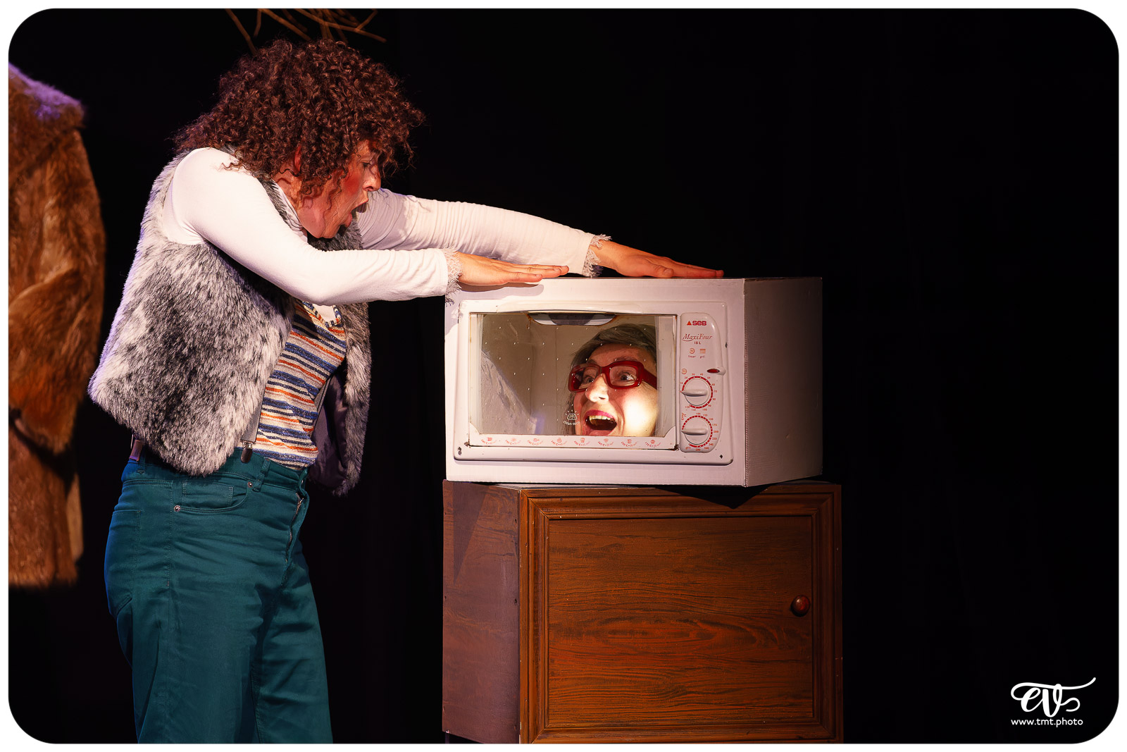 ON VOUS RACONTE DES HISTOIRES (CIE DU DÉTOUR)